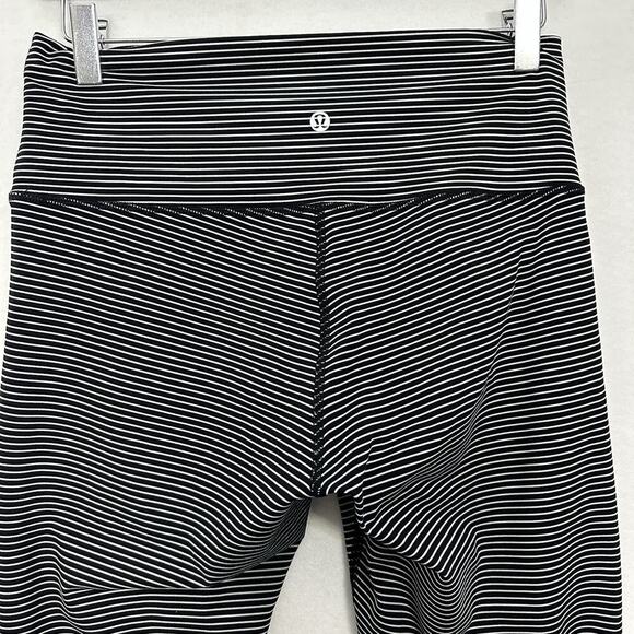 Lululemon Wunder Under Leggings Womens 10 Striped Black White Gym Yoga Running - Picture 6 of 13